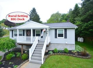 519 Frogtown Rd, Hanover, PA 17331