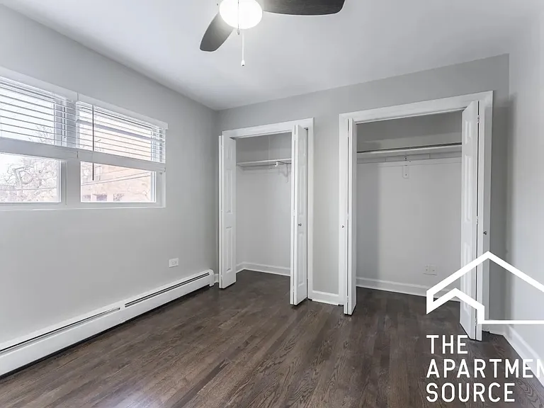 1321 W Sherwin Ave #1B — Photo 5