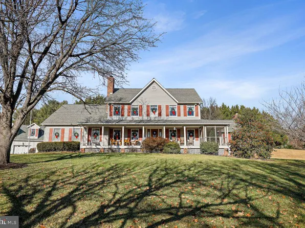 6180 Patrick Dr, Sykesville, MD 21784