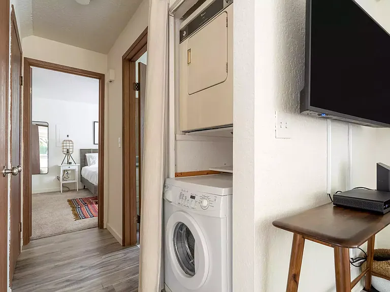 4259 Woodland Park Ave N #5 — Photo 12