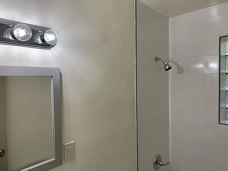 2355 Eldridge — Photo 38