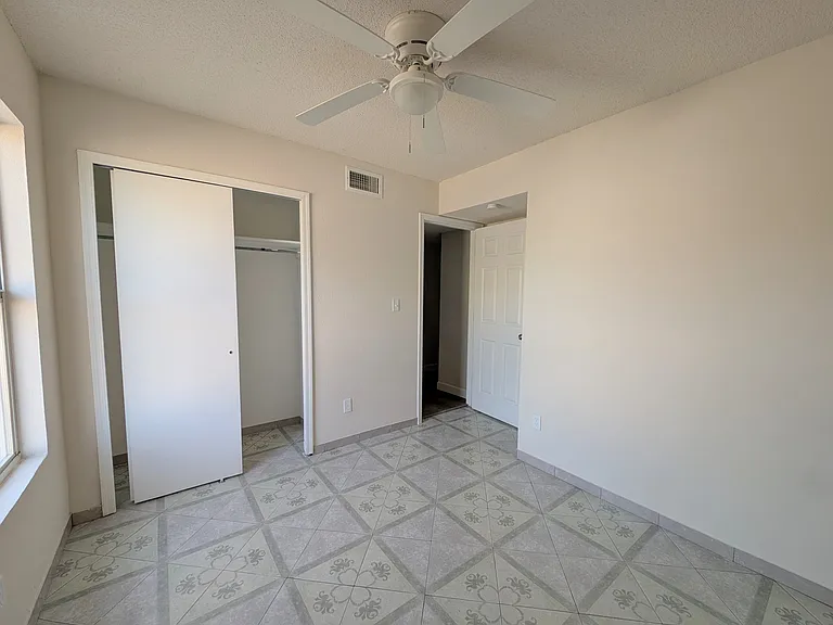 5857 W Valley Cir — Photo 11