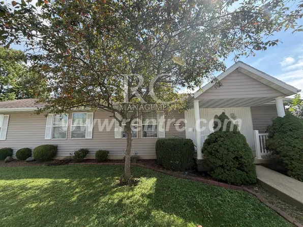 811A E 14th St, Georgetown, IL 61846