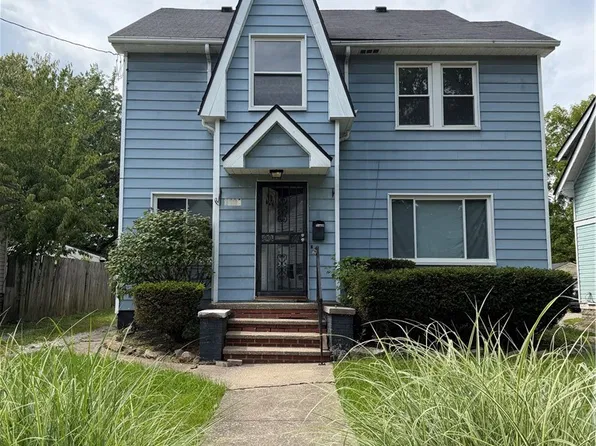 1198 Herman Ave, Akron, OH 44307