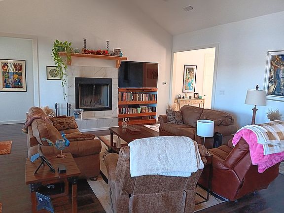 Living Room with Fireplace