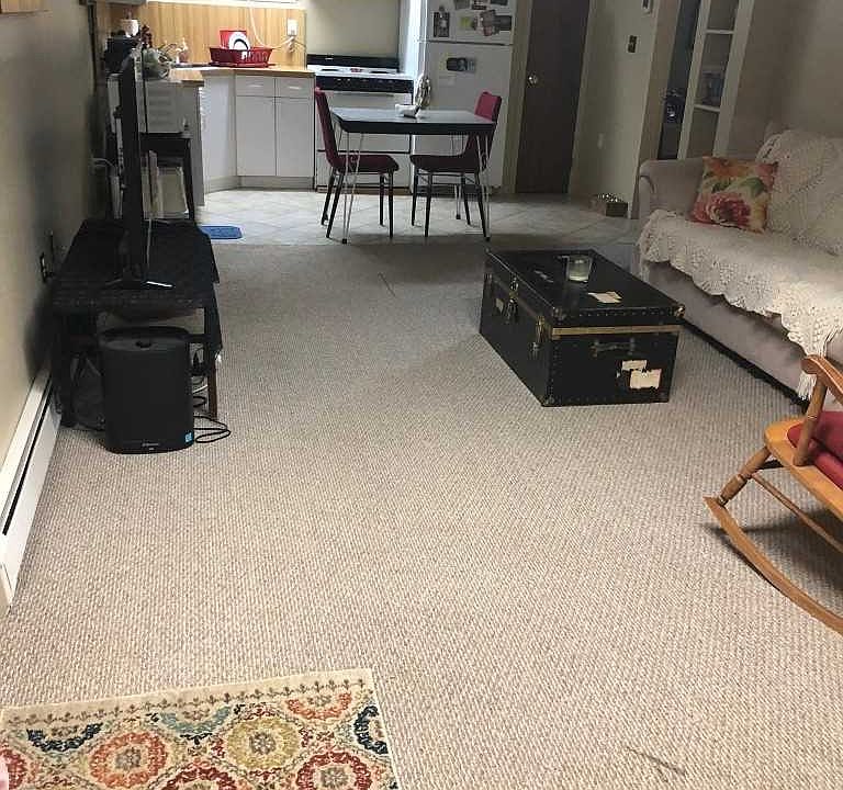 1st image of 6 High Gate Dr