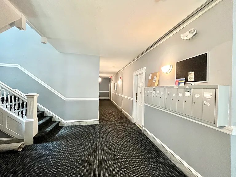1665 Commonwealth Ave — Photo 8