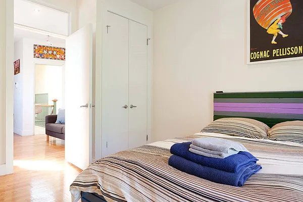 Rented by The Hamilton Group | media 18