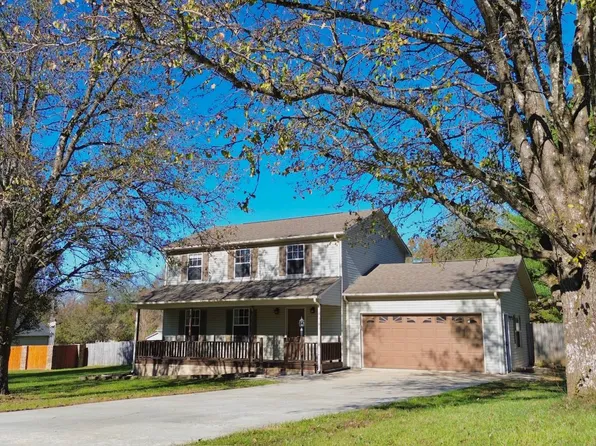 2920 Deerhaven Dr S, Cookeville, TN 38506