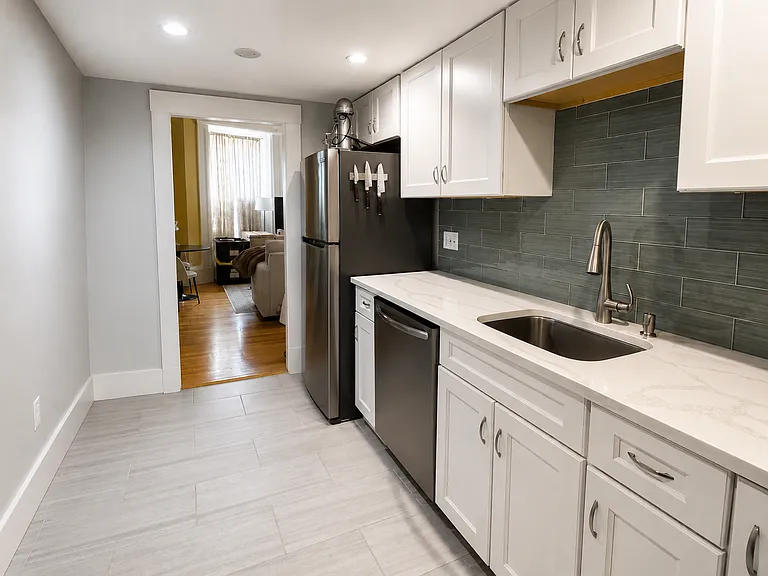 608 Massachusetts Ave #2 — Photo 3