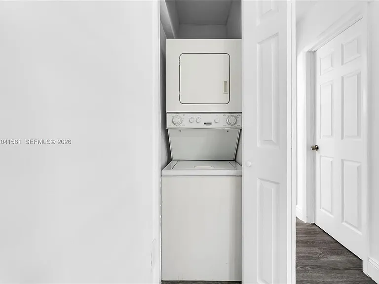 734 Meridian Ave #3 — Photo 10