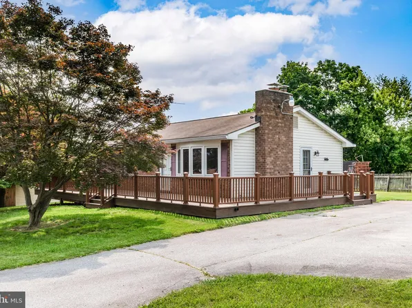 3079 High St, Manchester, MD 21102