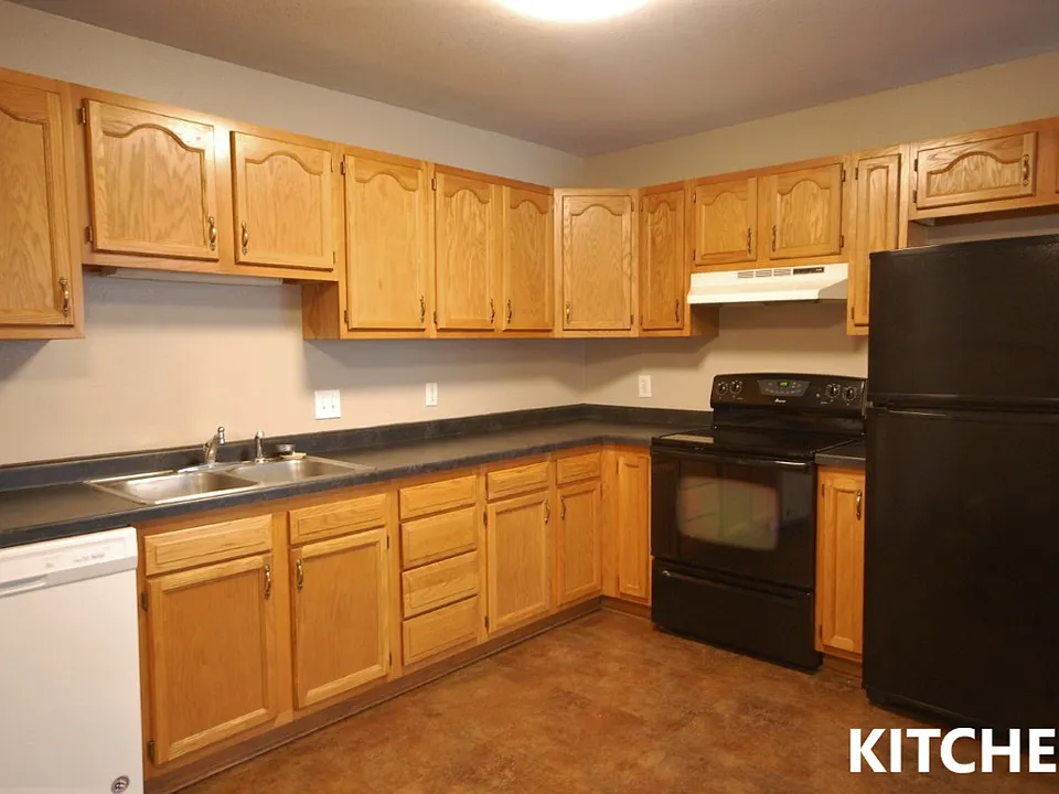 226-228 Haws Dr