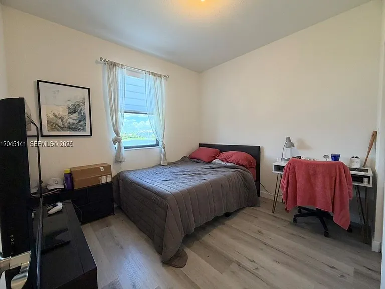 20476 NW 4th Ct #20476 — Photo 33