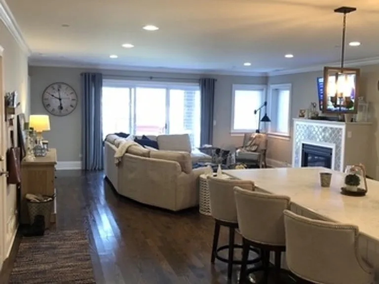 515 Summit Ave — Photo 5
