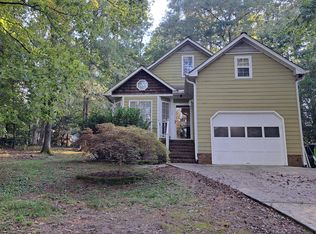 1305 Spruce Dr, Zebulon, NC 27597