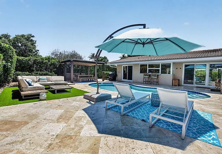 424 SW 7th Way — Photo 47