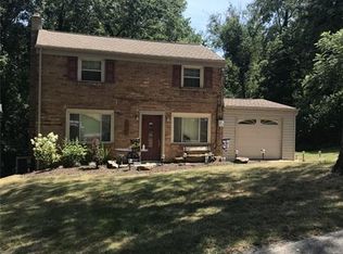 115 Gardenia Dr, Turtle Creek, PA