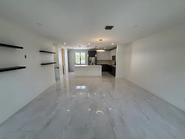 2nd Floor Living Area