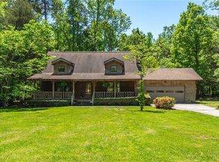 1908 Lynn Tree Ct, High Point, NC 27265