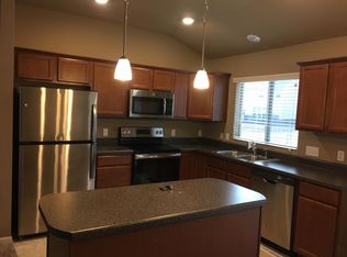 8118 N 146th St, Bennington, NE 68007