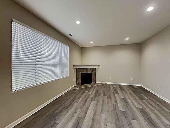 5th image of 8113 153rd Street Ct E