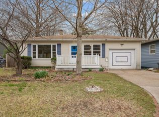 1814 36th St, Moline, IL 61265