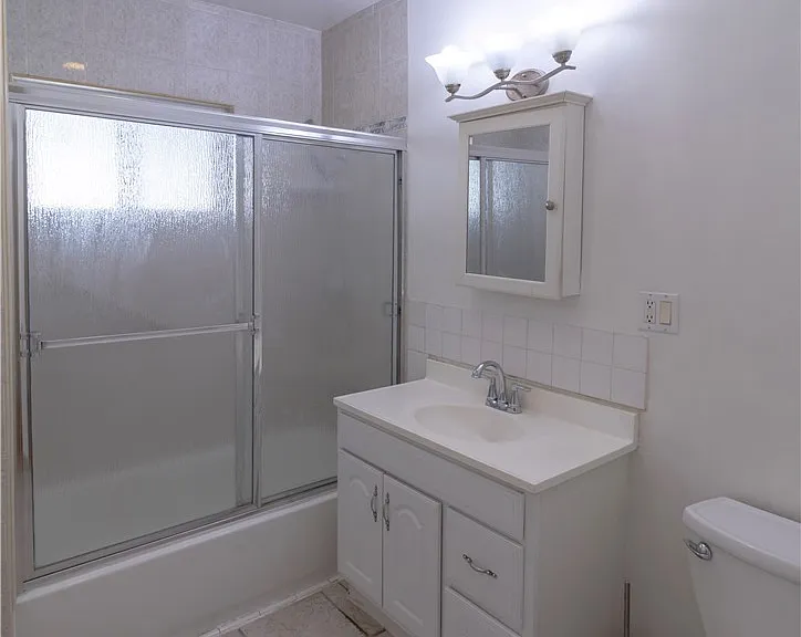 331 Cameron Pl #7 — Photo 11