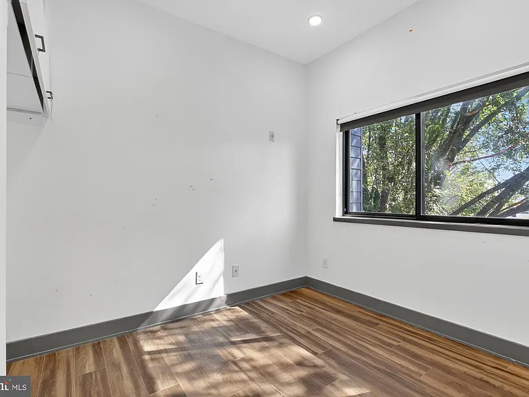 1935 E Hazzard St #303 — Photo 12