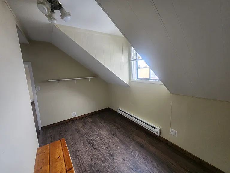 725 Holmes St #3 — Photo 11