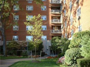 4601 5th Ave APT 524, Pittsburgh, PA 15213