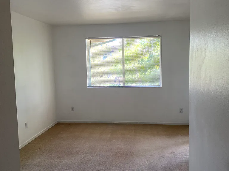 740 Copper Ln #201 — Photo 15