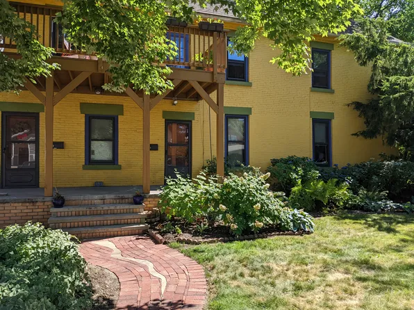 1193 Holmden Ave, Cleveland, OH 44109