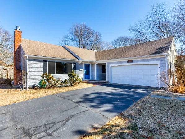 10 Snow Creek Drive, Hyannis, MA 02601