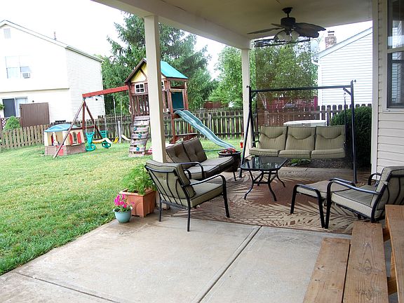 2nd image of 5729 Oyster Bay Way
