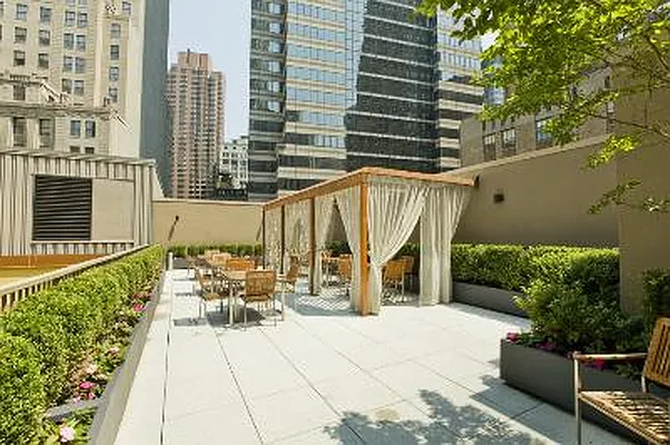 Rented by Corcoran | media 25