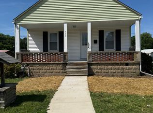 422 Wellington Ave, Newark, OH 43055