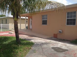 8945 NW 33 Avenue Rd, Miami, FL 33147