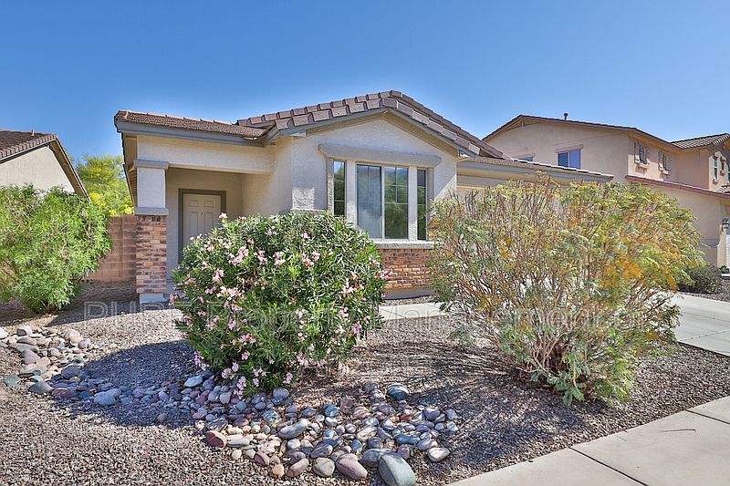 1st image of 1136 E Nickleback St