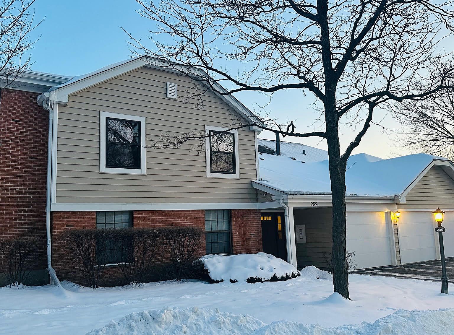 299 Pembridge Ln UNIT D2, Schaumburg, IL 60193 Zillow