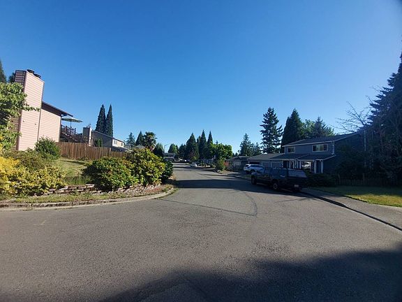 5th image of 9210 S 239th St