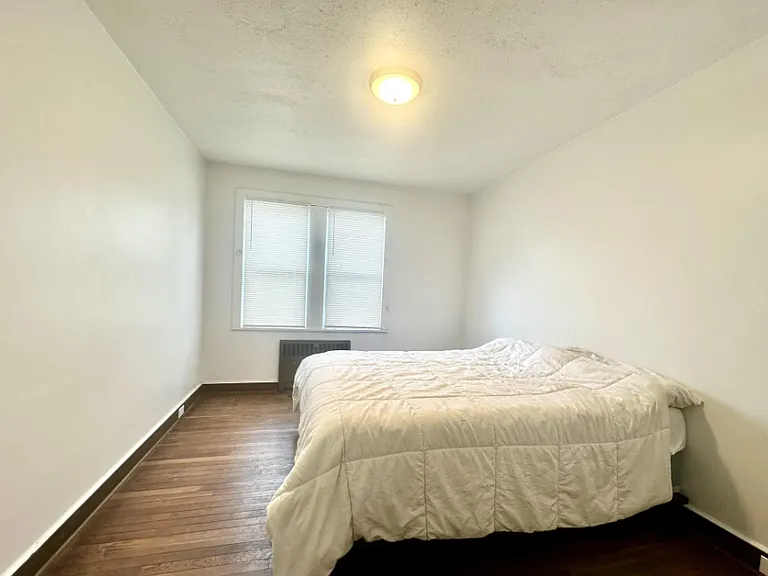 1057 Lincoln St #1 — Photo 5