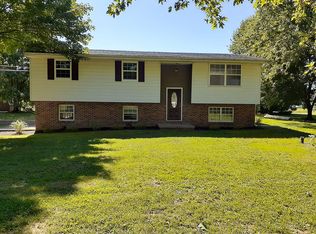 Virginia Ave, Minerva, OH 44657