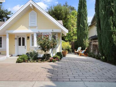 220 Kottinger Dr, Pleasanton, CA, 94566