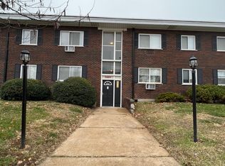5601 Dewey Ave APT 202, Saint Louis, MO 63116