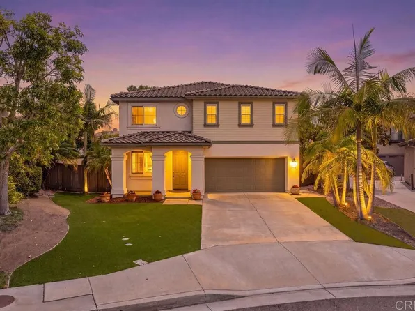 1043 Greenway Rd, Oceanside, CA 92057