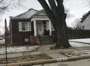1682 Fort Park Blvd, Lincoln Park, MI 48146