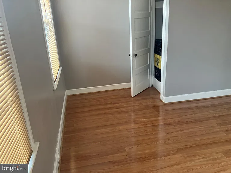 2540 Aisquith St — Photo 10