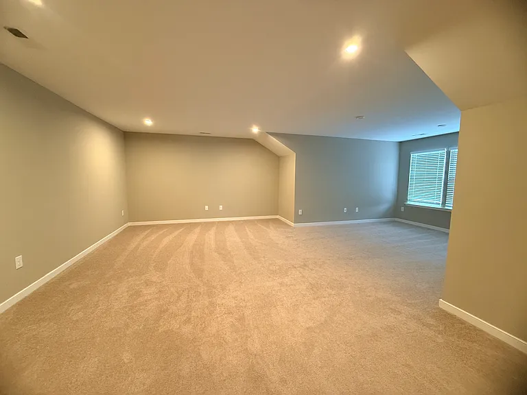 7610 Sandler Dr — Photo 7