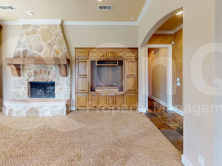 8108 Penobscot Ln — Photo 6